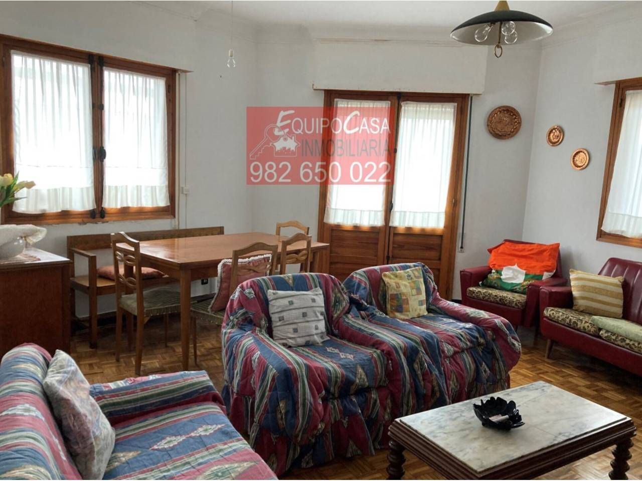 Living room of Flat for sale in Guitiriz  with Parquet flooring and Terrace