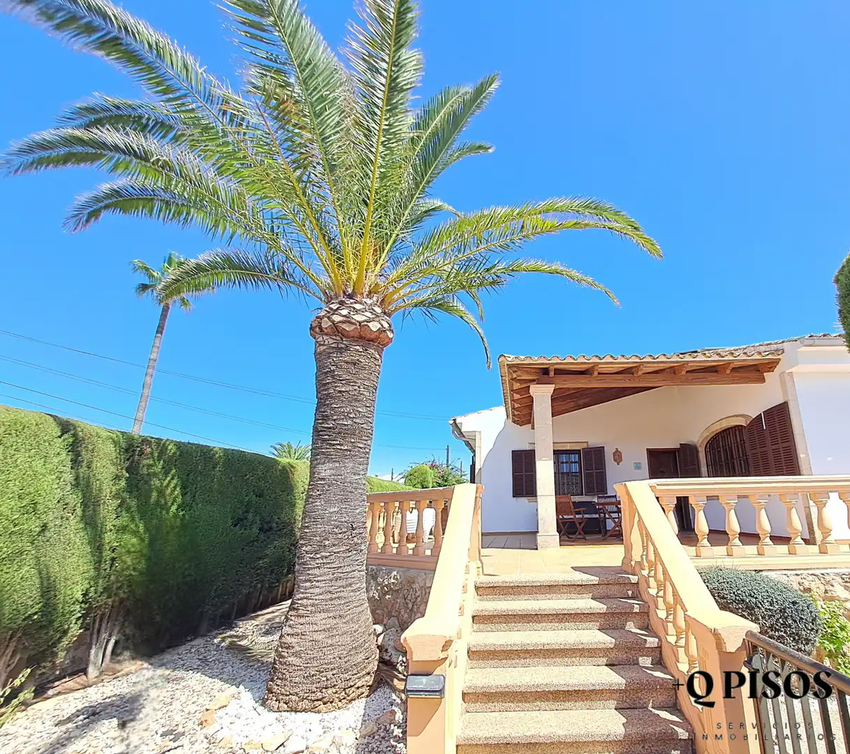 Detached house with pool for sale in Carrer de Saturn, imagen 2