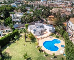 Jardí de Casa o xalet en venda en Benalmádena amb Aire condicionat, Jardí privat i Parquet
