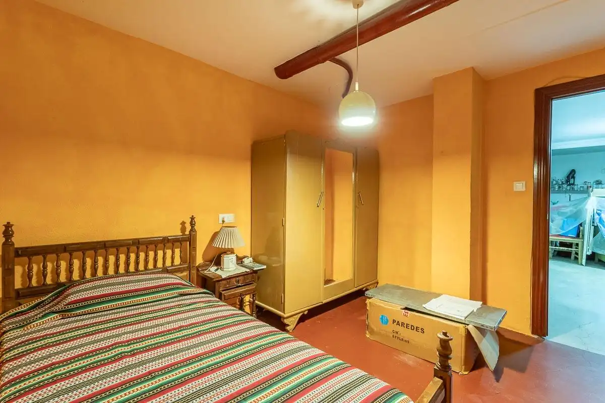 Habitación de Casa adosada en venta en Alhendín con Calefacción, Terraza y Balcón