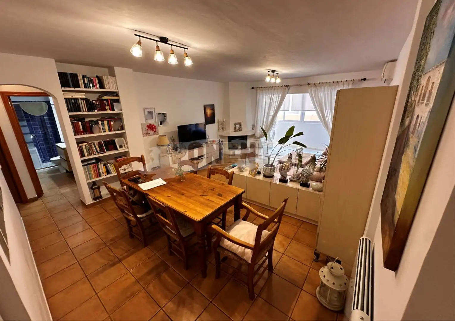 Esszimmer von Erdgeschoss zum Verkauf in Santa Eulària des Riu mit Klimaanlage, Terrasse und Abstellraum