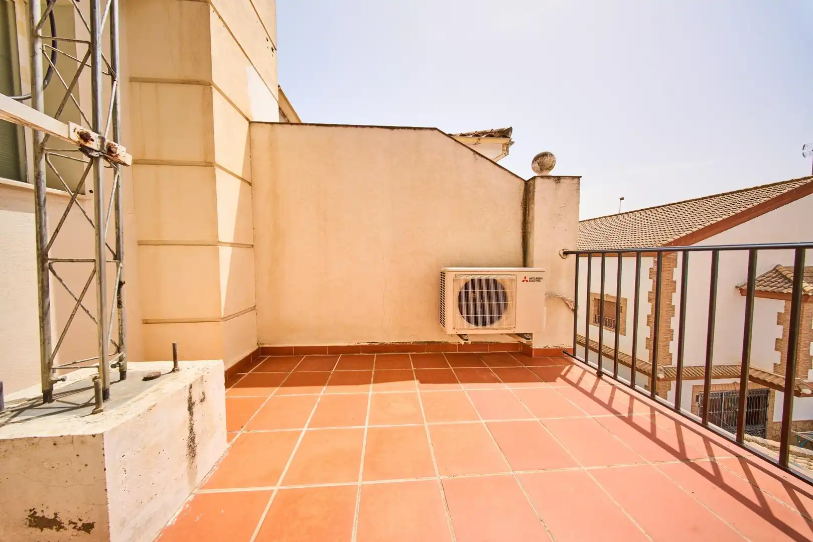 Terrassa de Casa adosada en venda en Fuente Vaqueros amb Aire condicionat i Calefacció
