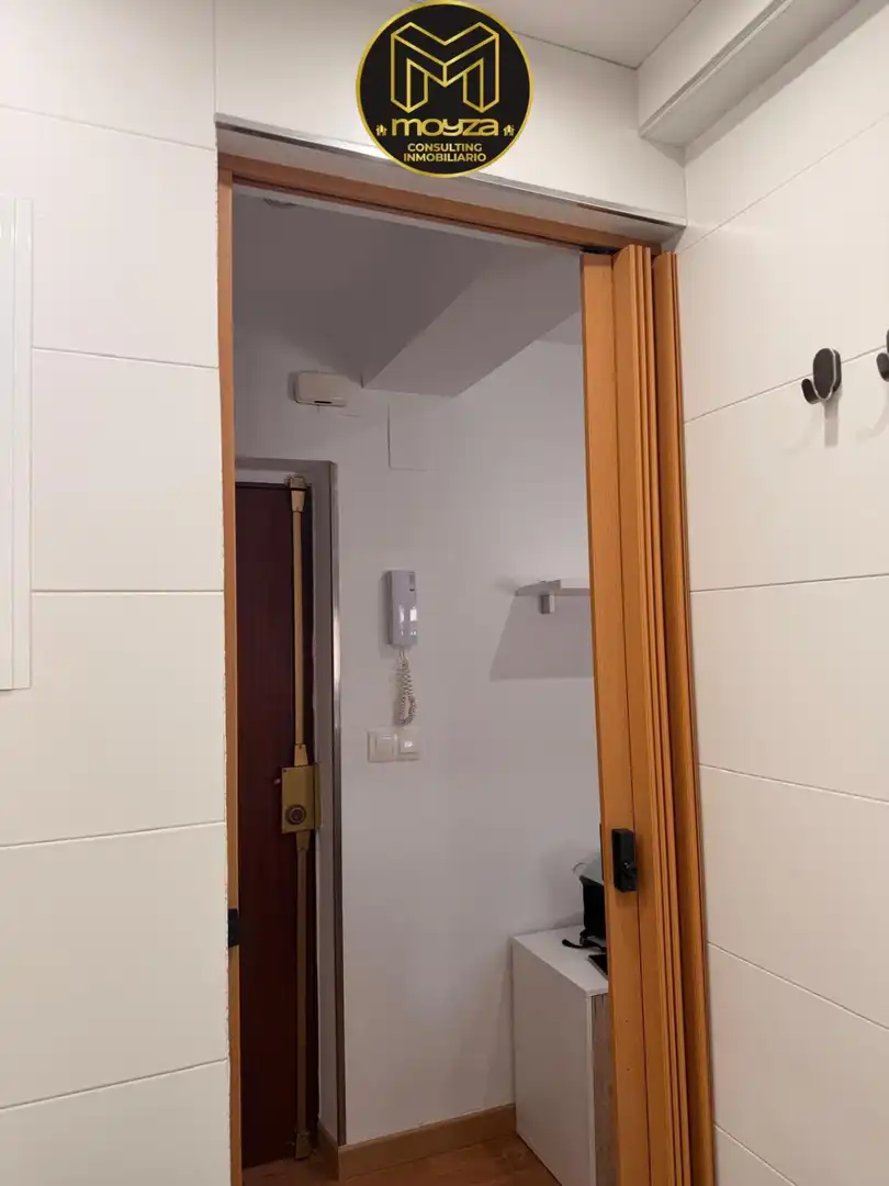 Flat for rent in Jaén  with Air Conditioner and Heating