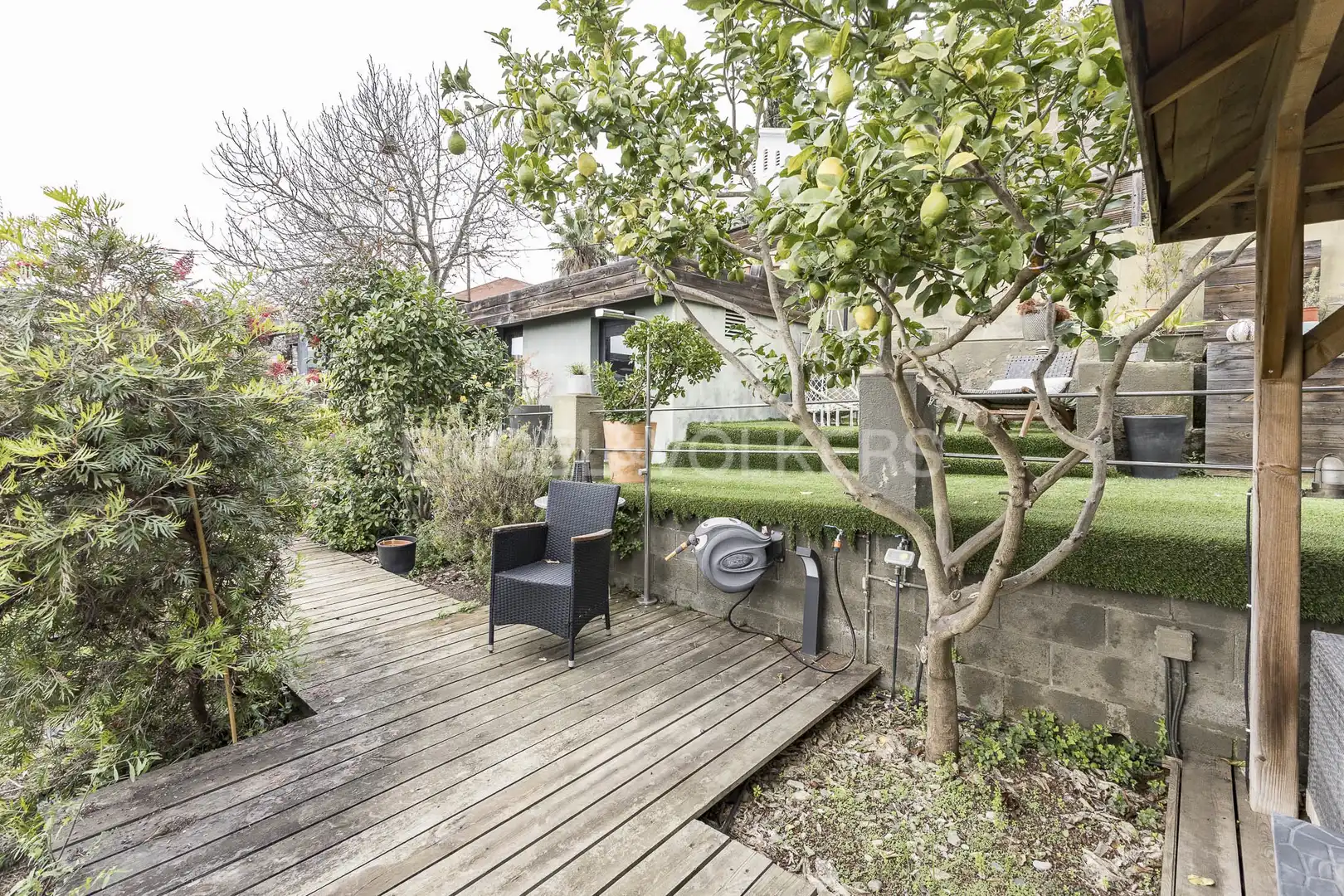 Jardín de Casa o chalet en venta en Barcelona con Aire acondicionado, Calefacción y Jardín privado