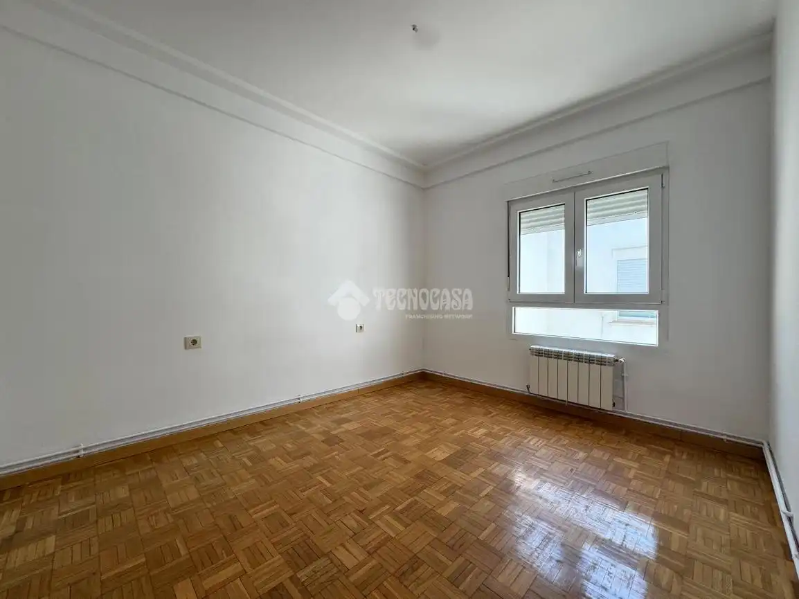 Habitación de Piso en venta en Alcobendas con Calefacción, Parquet y Alarma