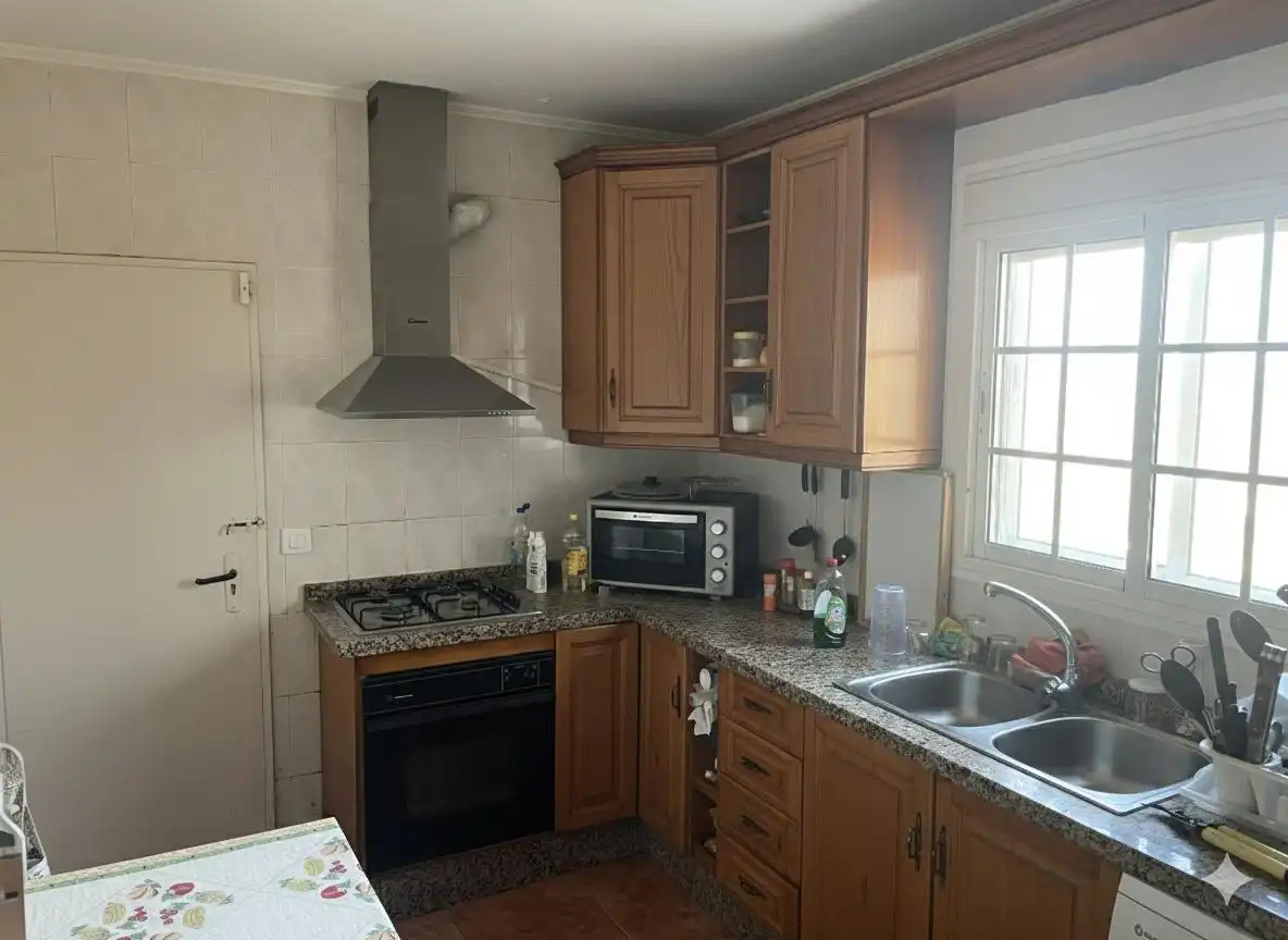 Kitchen of Houses for sale in Algeciras  with Private garden