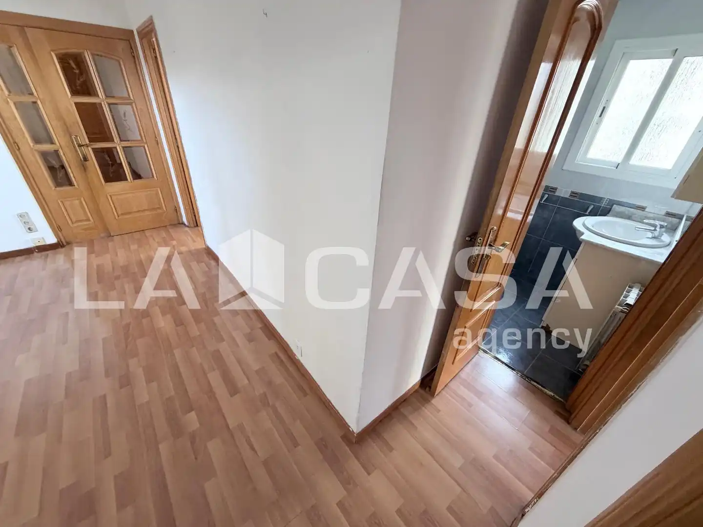 Piso en venta en Barcelona con Balcón