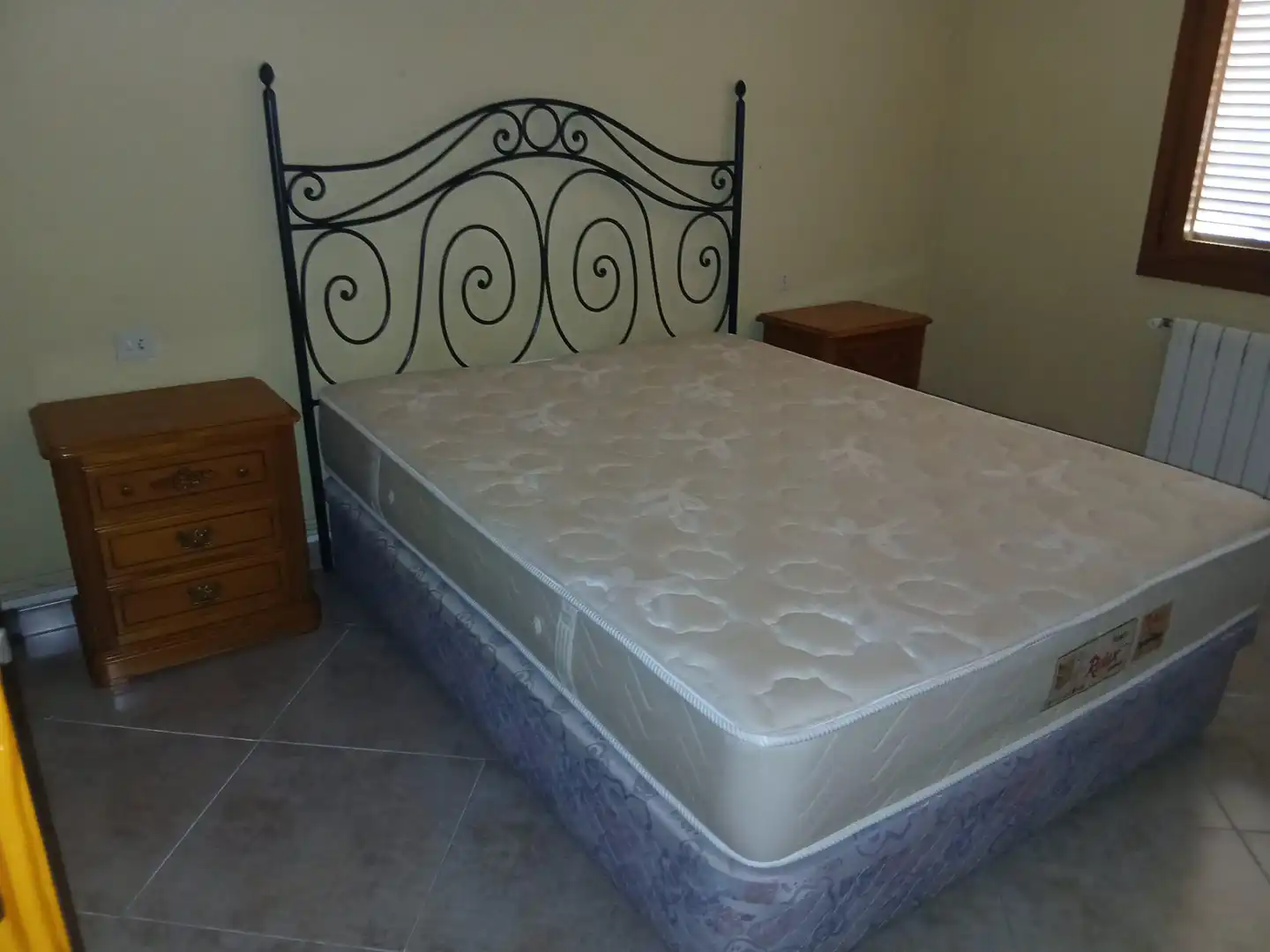 Habitación de Piso de alquiler en  Palma de Mallorca con Amueblado