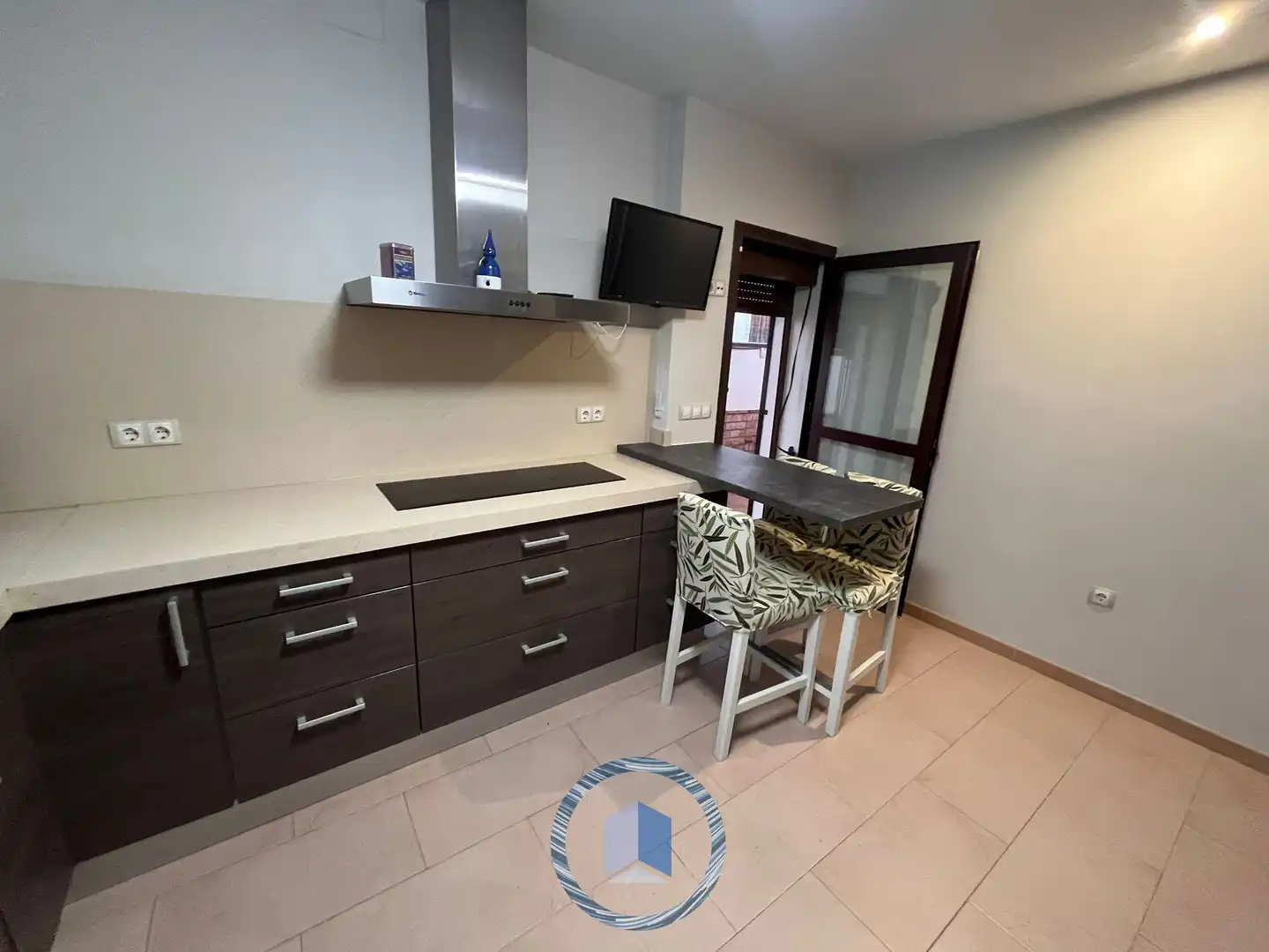 Cocina de Piso en venta en Montequinto con Jardín privado, Trastero y Piscina comunitaria