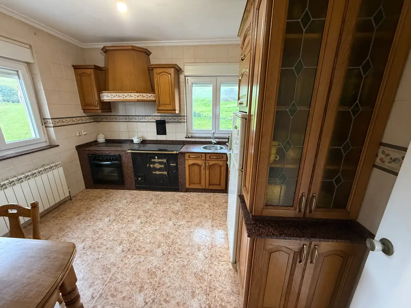 Cocina de Casa o chalet en venta en Gozón con Calefacción, Jardín privado y Terraza