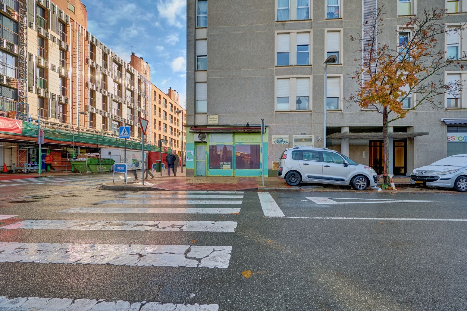 Außenansicht von Geschaftsraum zum Verkauf in  Pamplona / Iruña