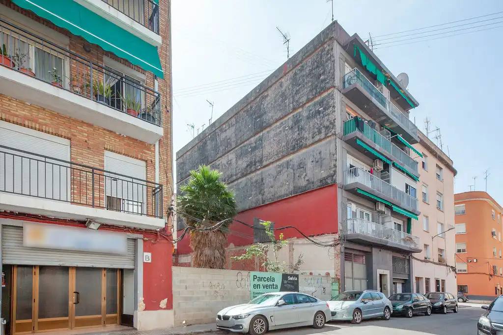 Außenansicht von Grundstücke zum Verkauf in Alzira