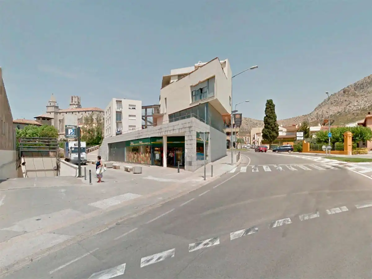 Außenansicht von Garage zur Miete in Torroella de Montgrí