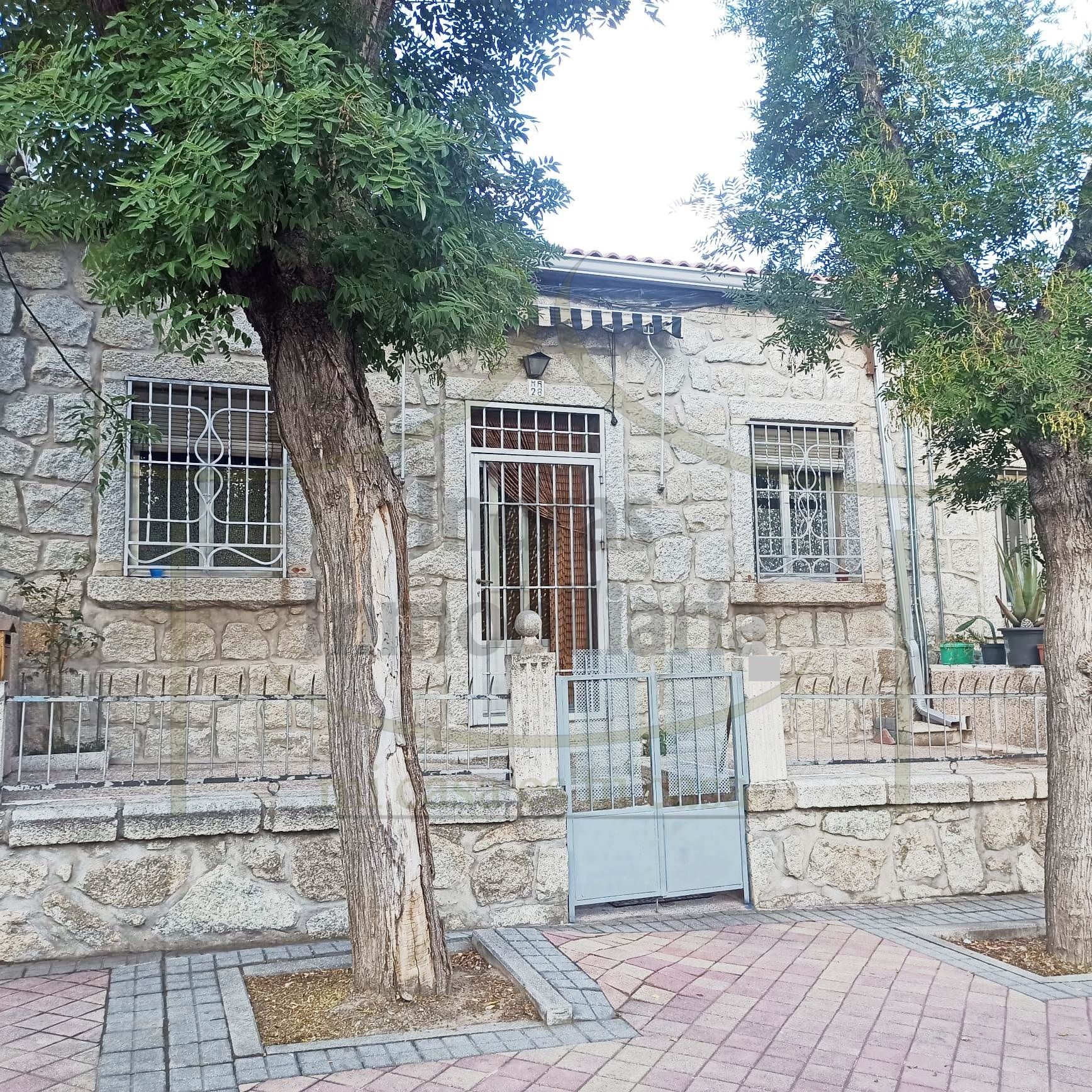 Exterior view of Single-family semi-detached for sale in Colmenar Viejo  with Heating, Terrace and Storage room