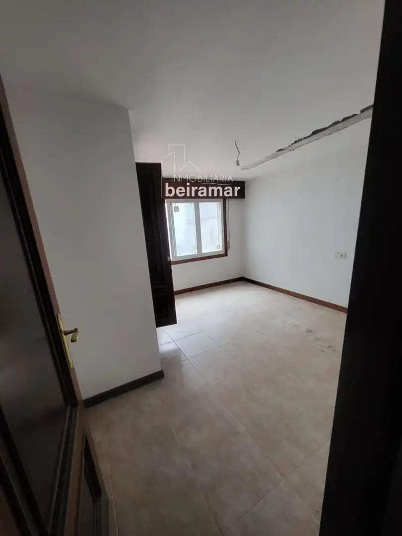 Gewerbefläche zum Verkauf in SANTA MARTA DE ARRIBA, imagen 36