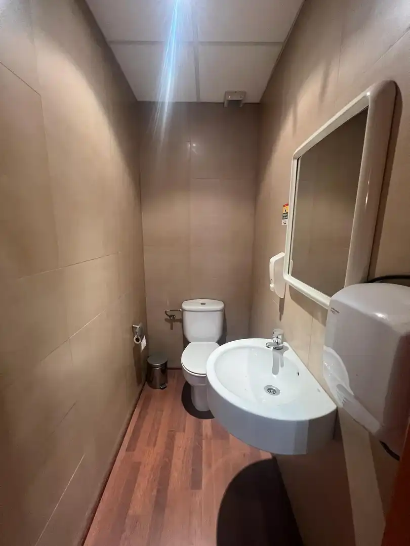 Local comercial en venda a Carrer del Germà Joaquim, imagen 10