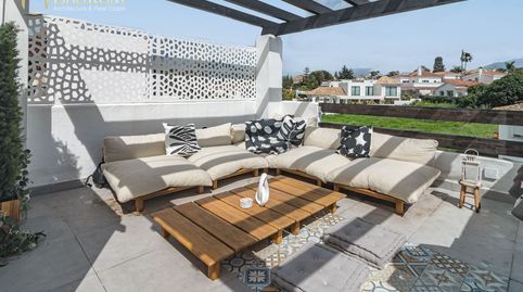 Foto 2 de Casa adosada en venda a Avenida las Mimosas, Nueva Alcántara, Marbella