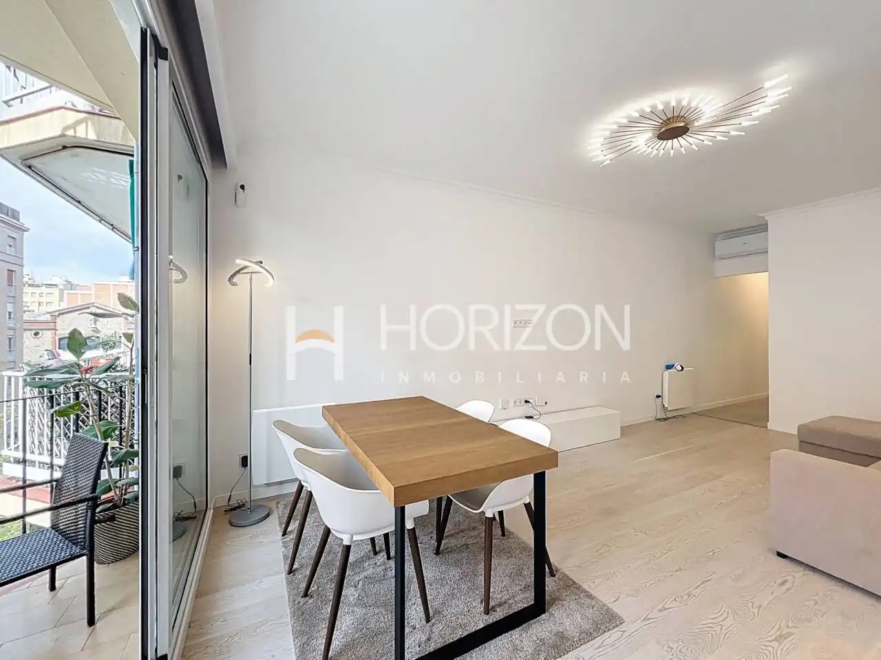 Piso con terraza en venta en Calle Rosselló, imagen 7