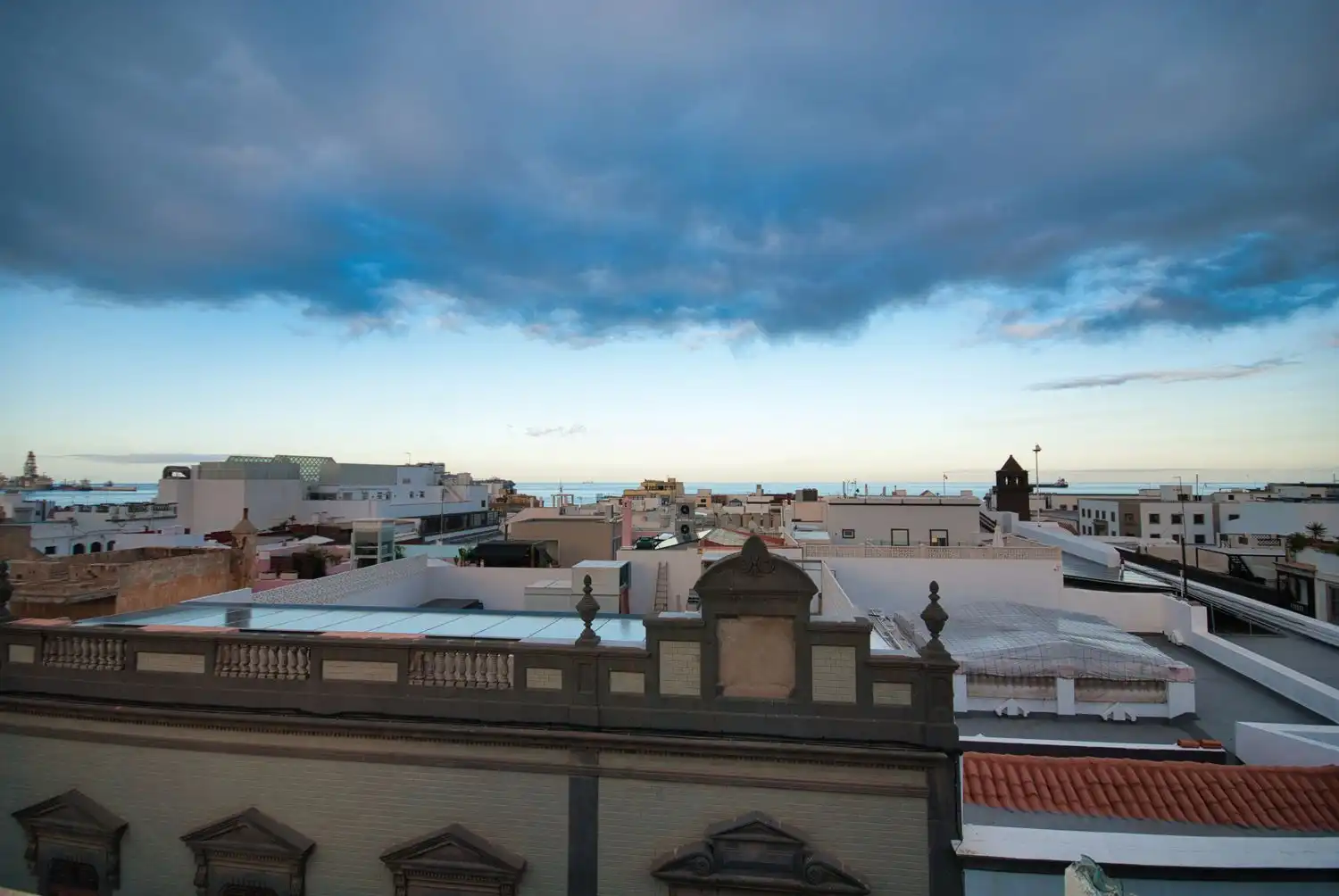 Vista exterior de Edifici en venda en Las Palmas de Gran Canaria