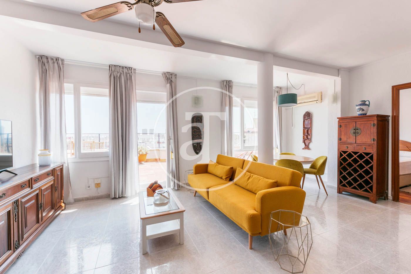 Attic to rent in Carrer de València, 619, El Camp de l'Arpa del Clot
