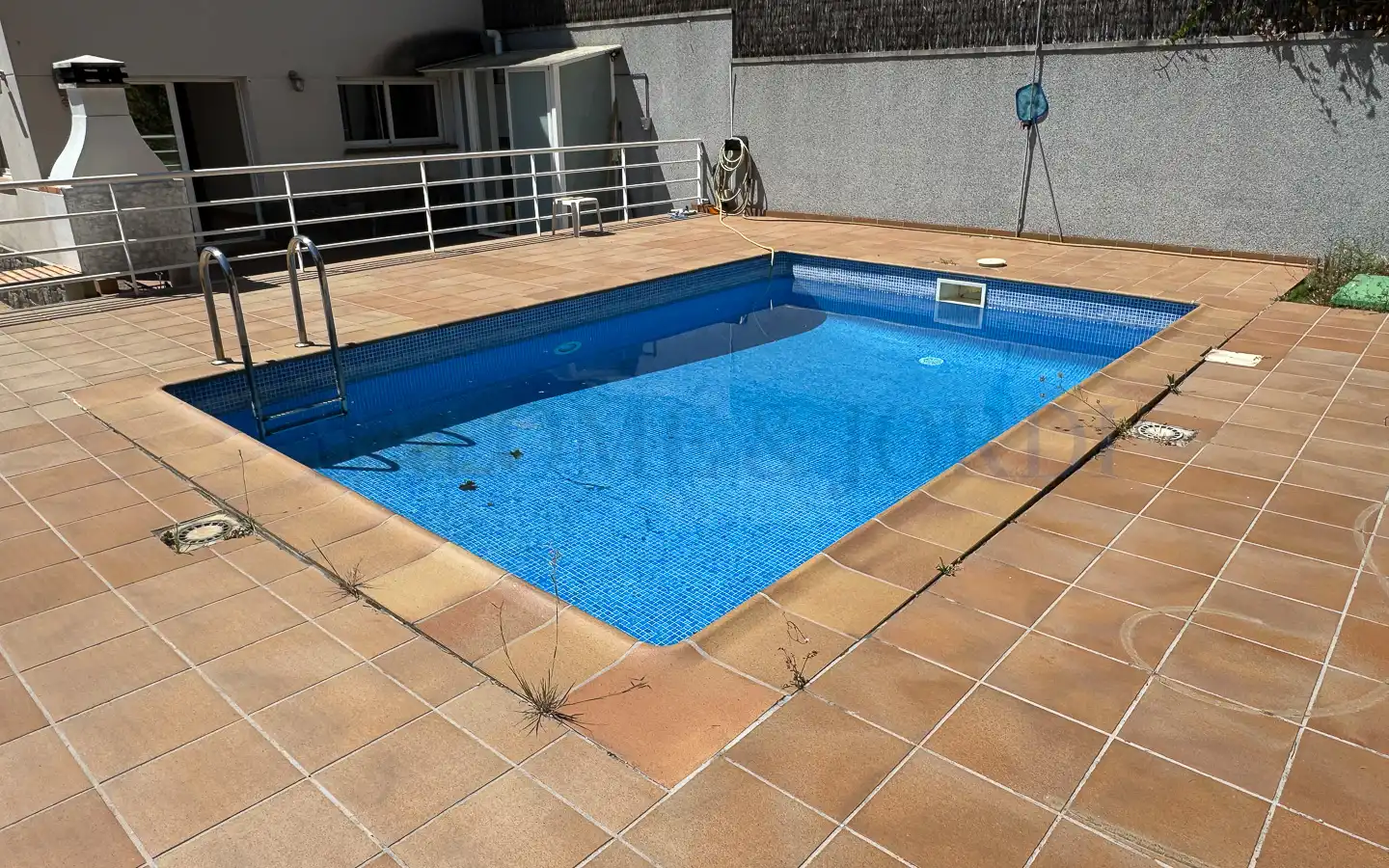 Piscina de Casa adosada en venda en Argentona amb Calefacció, Jardí privat i Terrassa