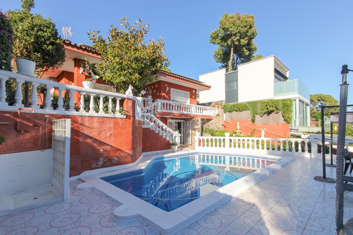 Exterior view of House or chalet for sale in Castelldefels  with Air Conditioner, Heating and Private garden