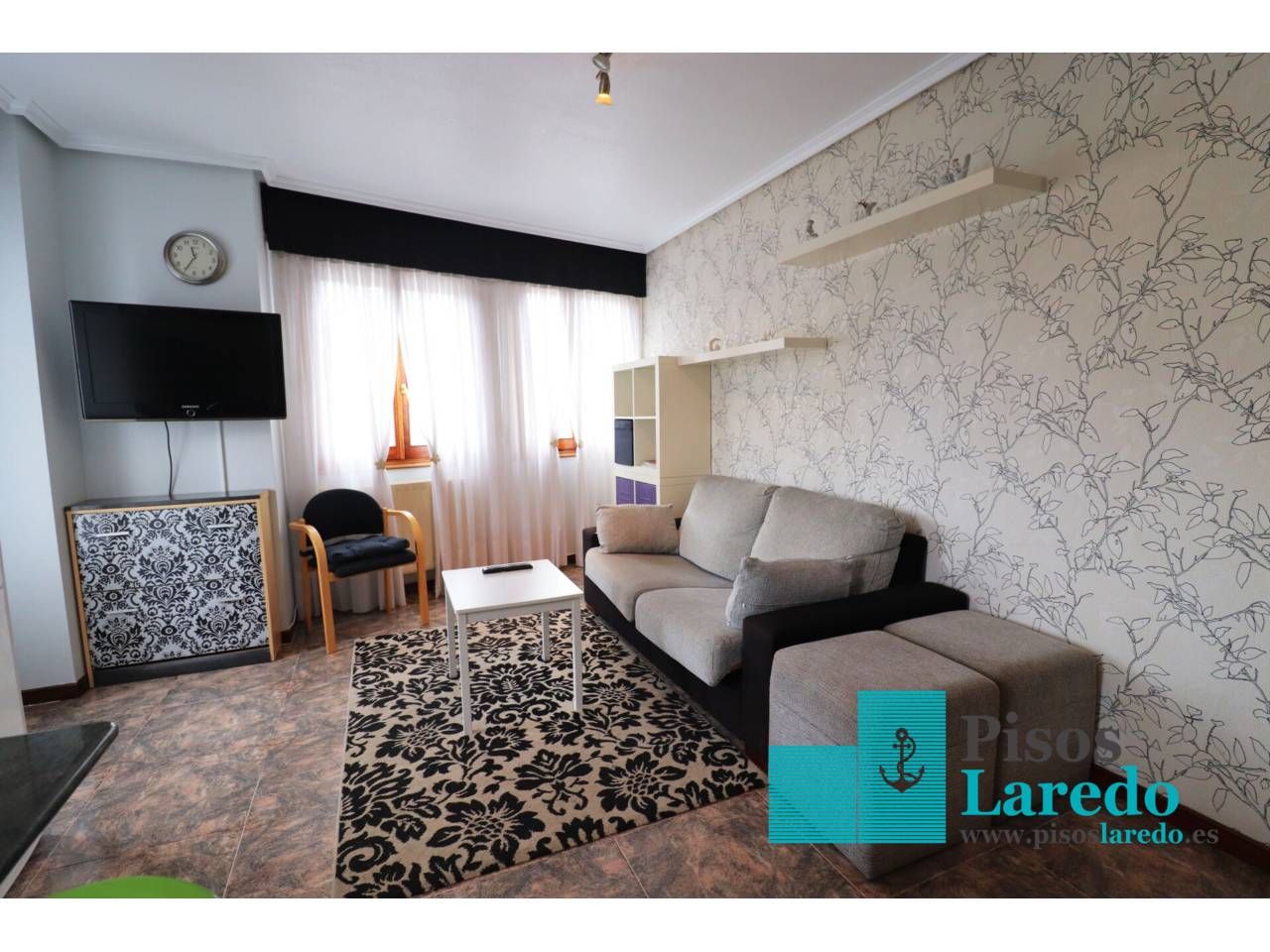 Sala de estar de Piso de alquiler en Colindres con Calefacción, Amueblado y Balcón