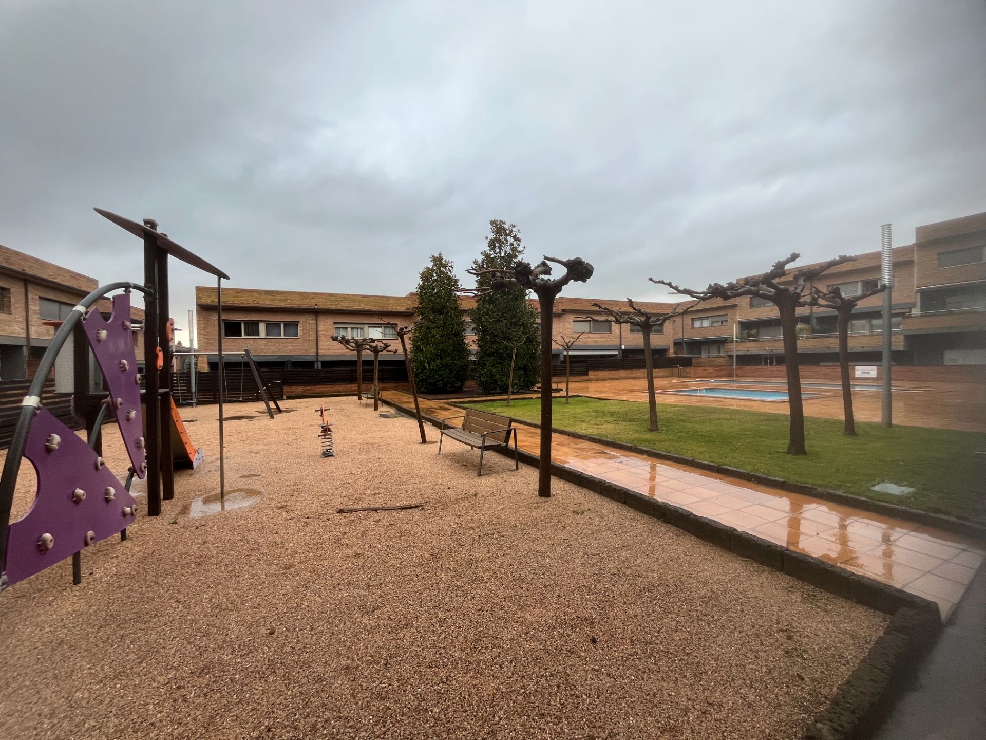 Casa adosada en venda a Passatge Renaixença