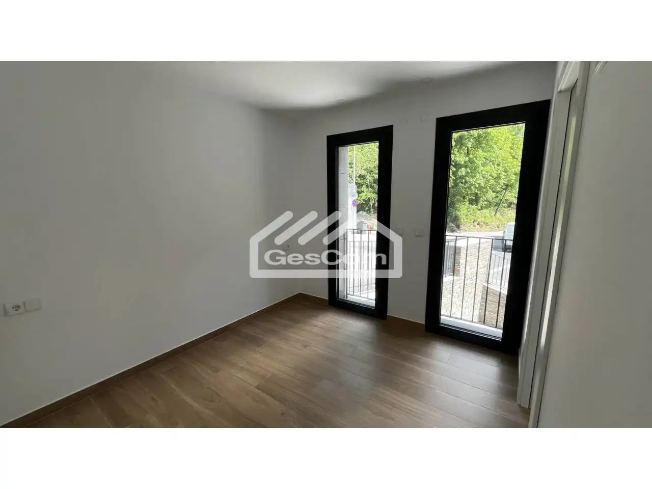 Habitación de Piso de alquiler en Escaldes – Engordany con Calefacción y Balcón