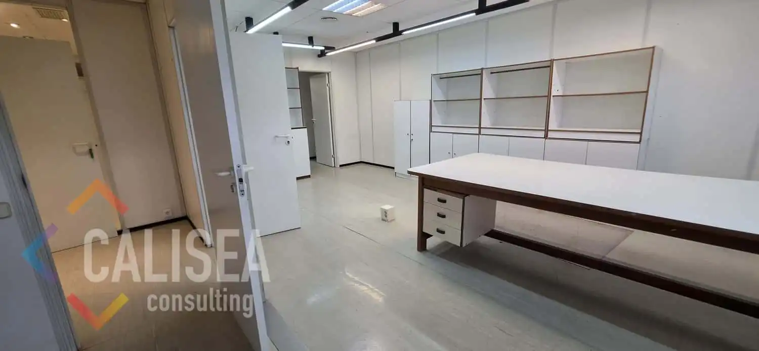 Nave industrial de alquiler en Sabadell