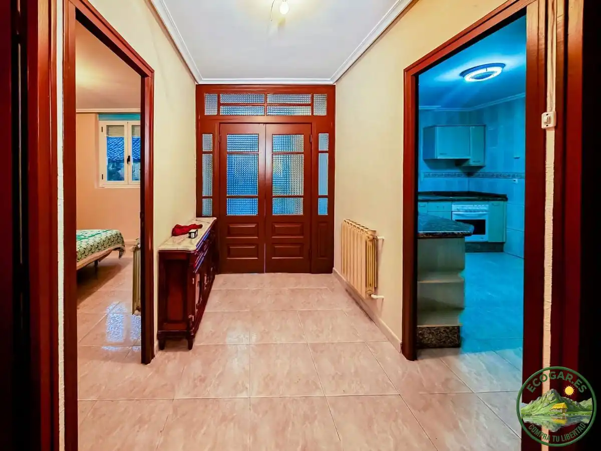 Chalet con jardín en venta en Quintana del Castillo, imagen 10