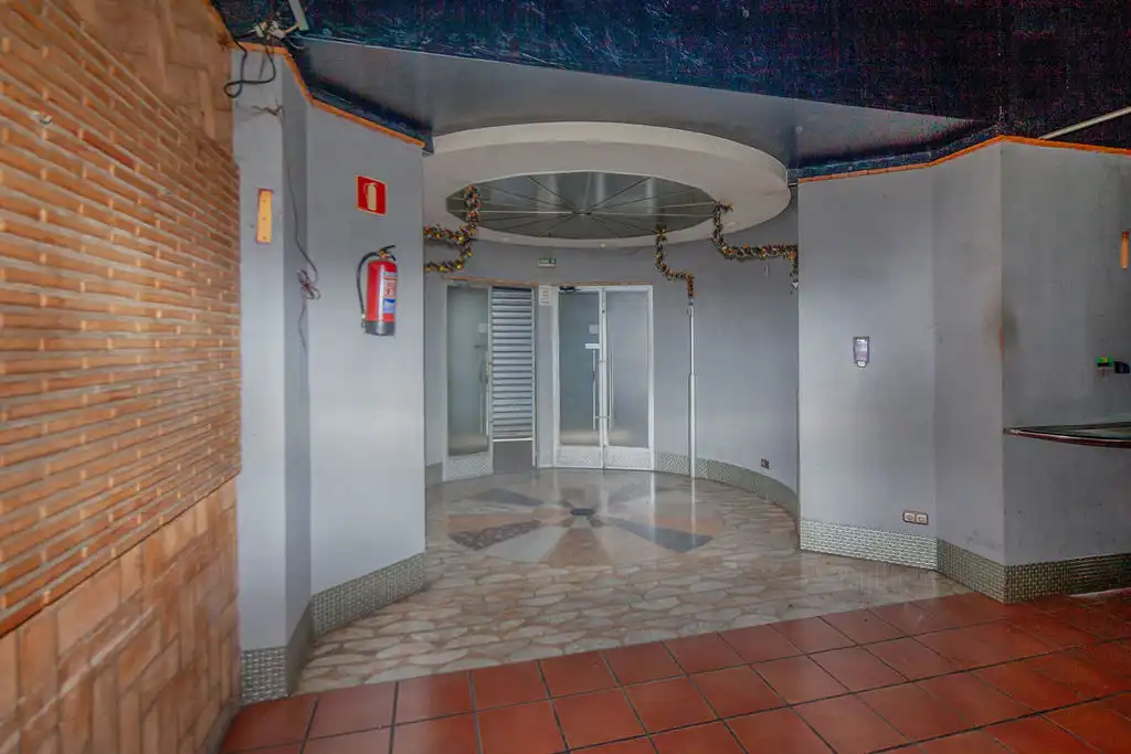 Business premises for sale in C/ Lluis Santangel, imagen 6