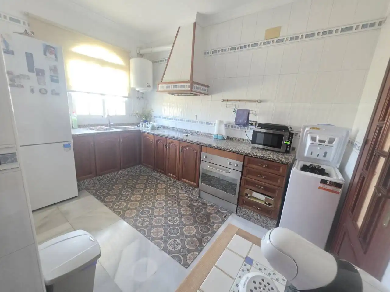 Kitchen of Houses for sale in Chiclana de la Frontera  with Air Conditioner and Terrace