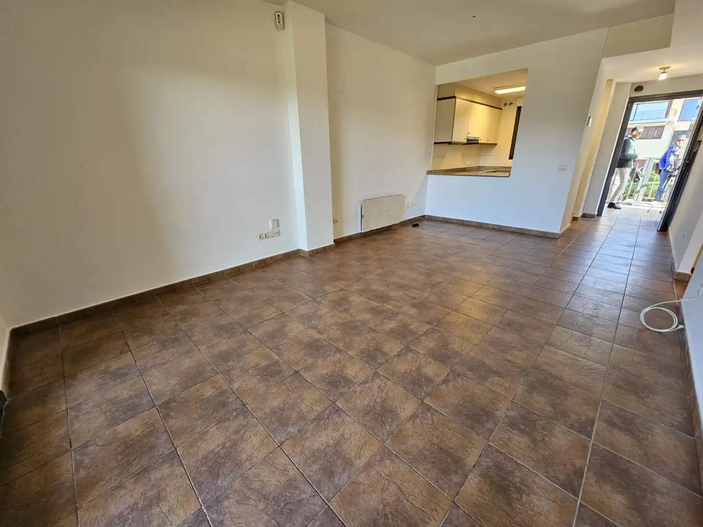 Cuina de Pis en venda en Chiva amb Aire condicionat, Calefacció i Terrassa