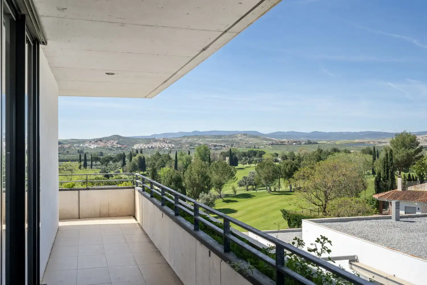 Terrasse von Dachboden zum Verkauf in Las Gabias mit Klimaanlage, Heizung und Terrasse
