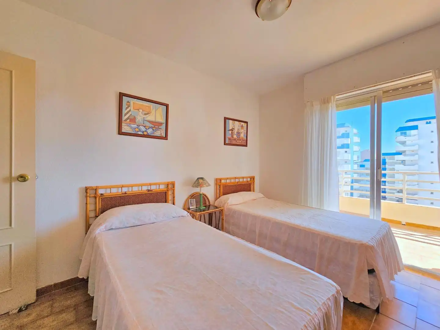 Habitación de Piso en venta en La Manga del Mar Menor con Terraza y Piscina comunitaria