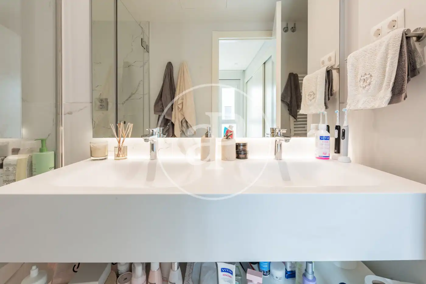 Badezimmer von Wohnung zum Verkauf in Madrid mit Klimaanlage, Heizung und Terrasse