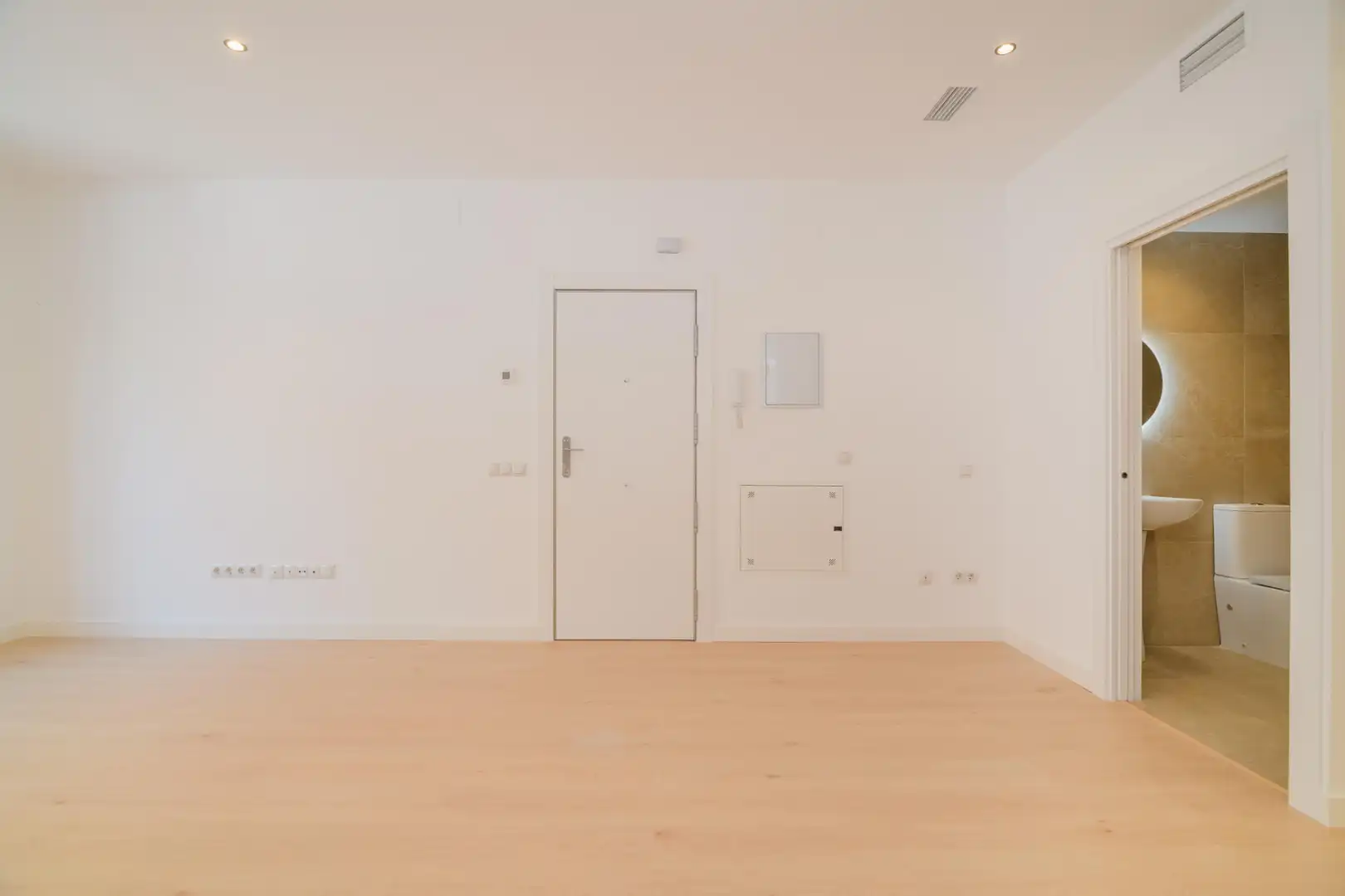 Flat with lift for sale in Carrer Victòria 95, imagen 10