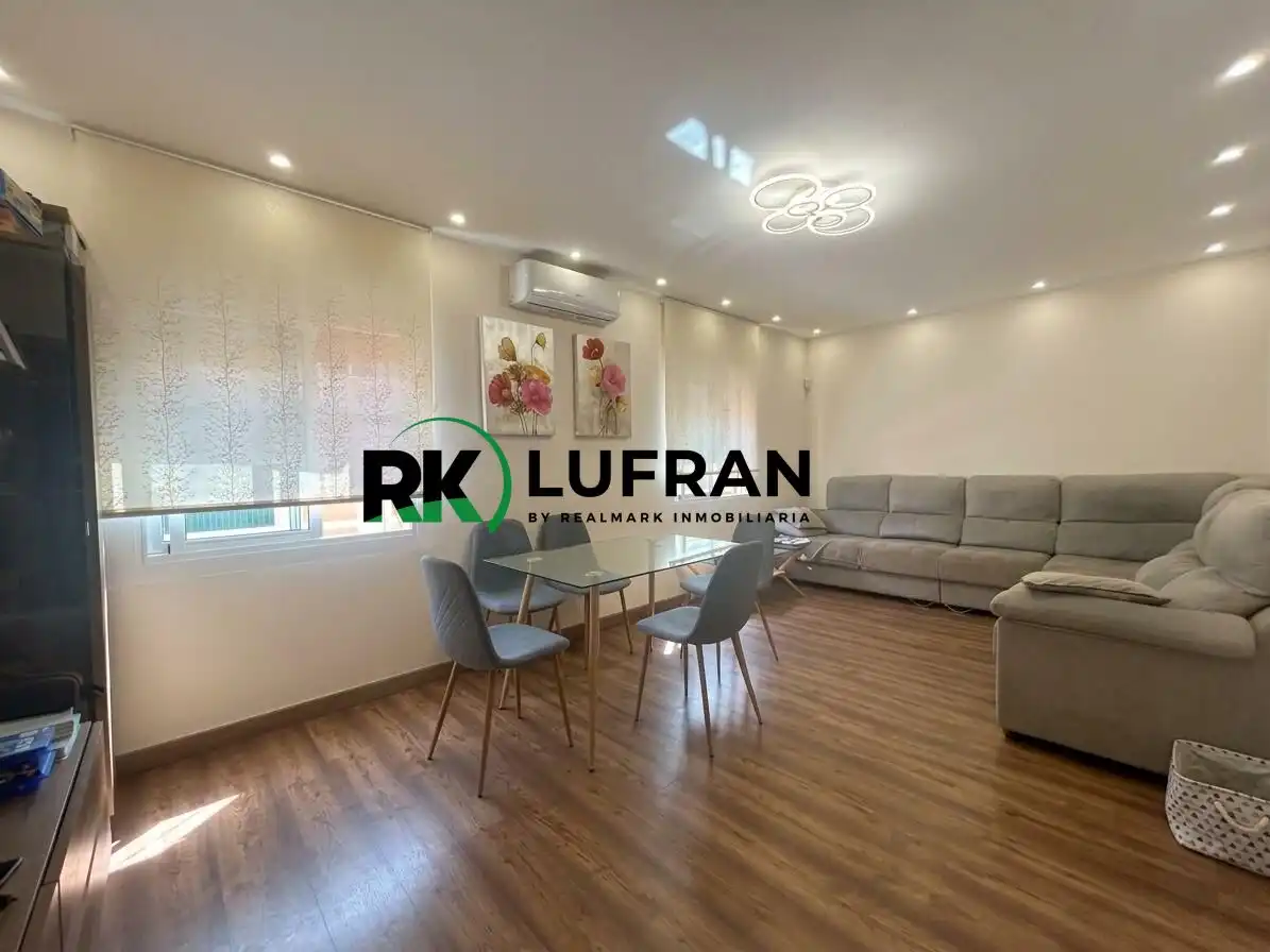 Piso con terraza en venta en SAN PABLO