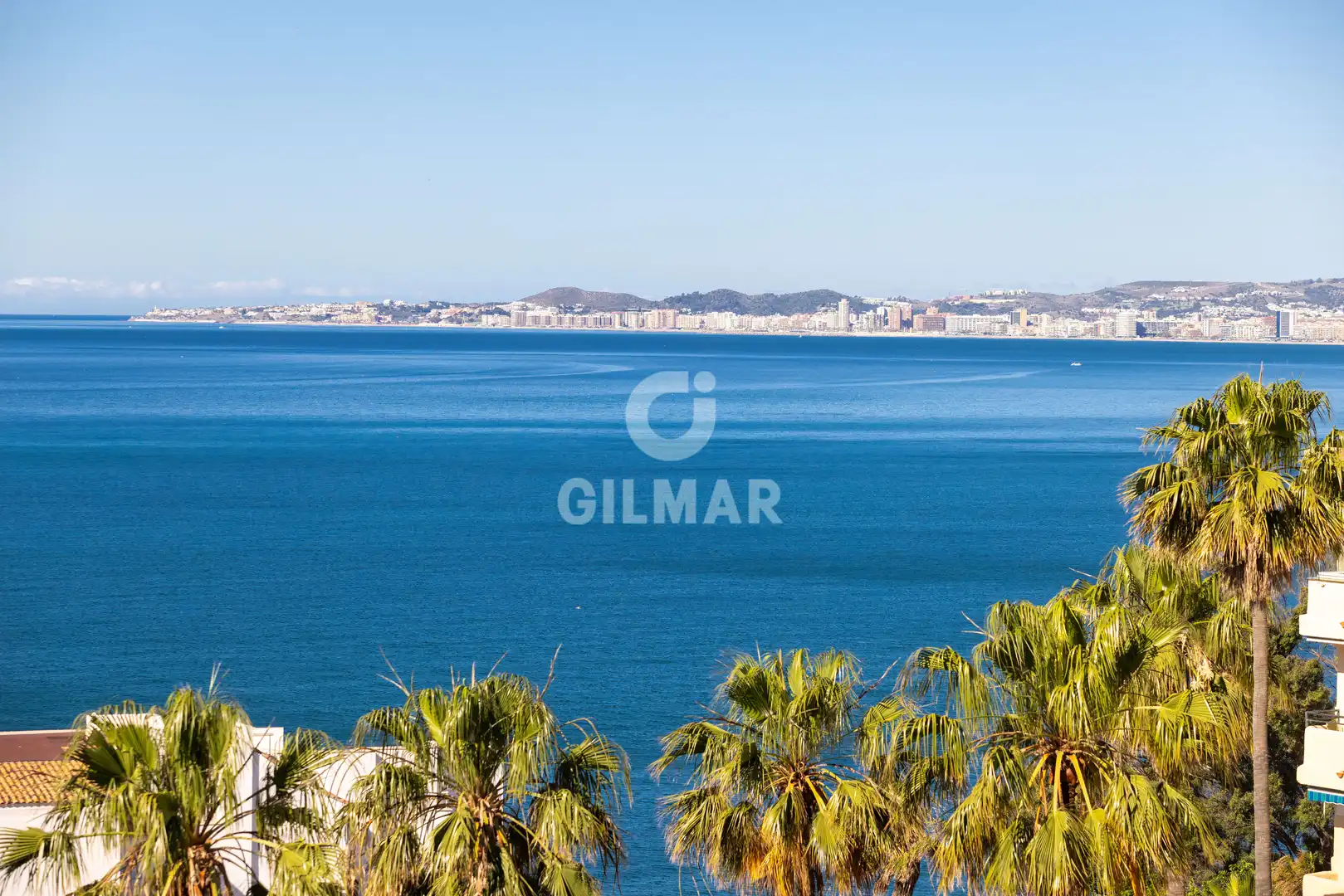 Wohnung zum Verkauf in Benalmádena mit Heizung, Privatgarten und Abstellraum