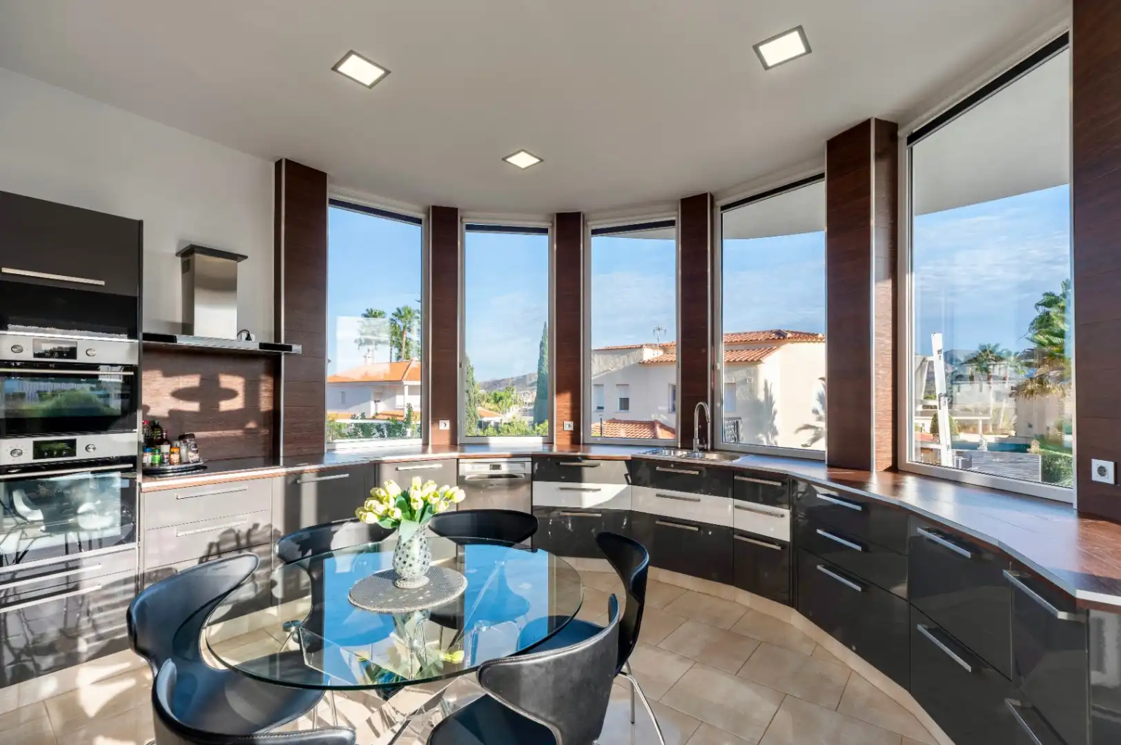 Casa con piscina en venta en Pueblo - Urbanizaciones, imagen 6