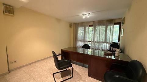 Foto 5 de Oficina de alquiler en Bernat Bacià, Eixample Nord, Girona
