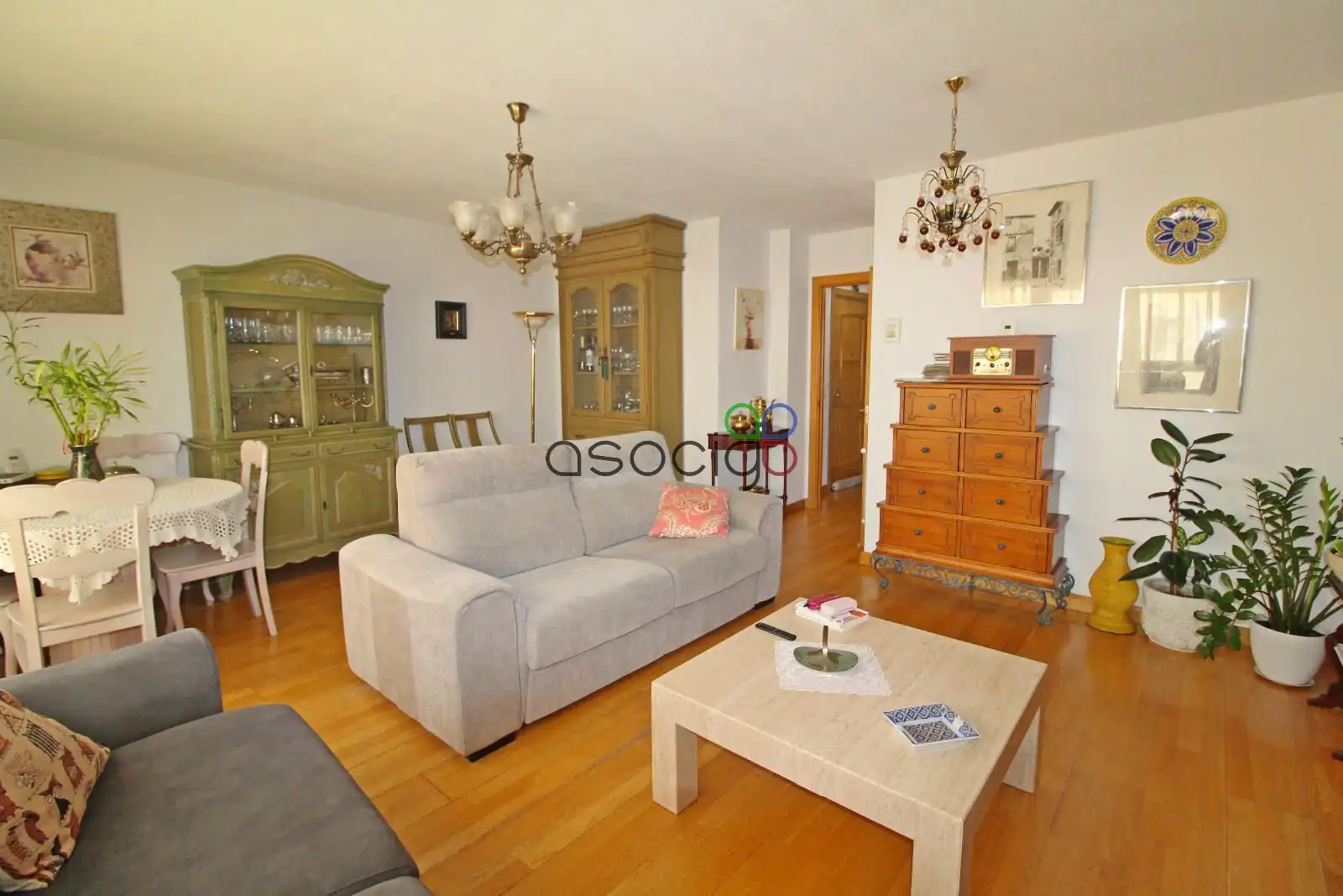 Sala de estar de Piso en venta en Guadalajara con Calefacción y Terraza