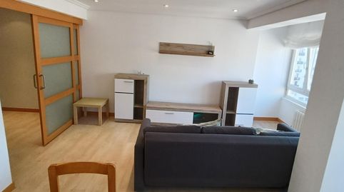 Foto 4 de Piso de alquiler en Avenida Avenida Cantabria, Los Vadillos - R. Sanitaria - Pozanos, Burgos Capital