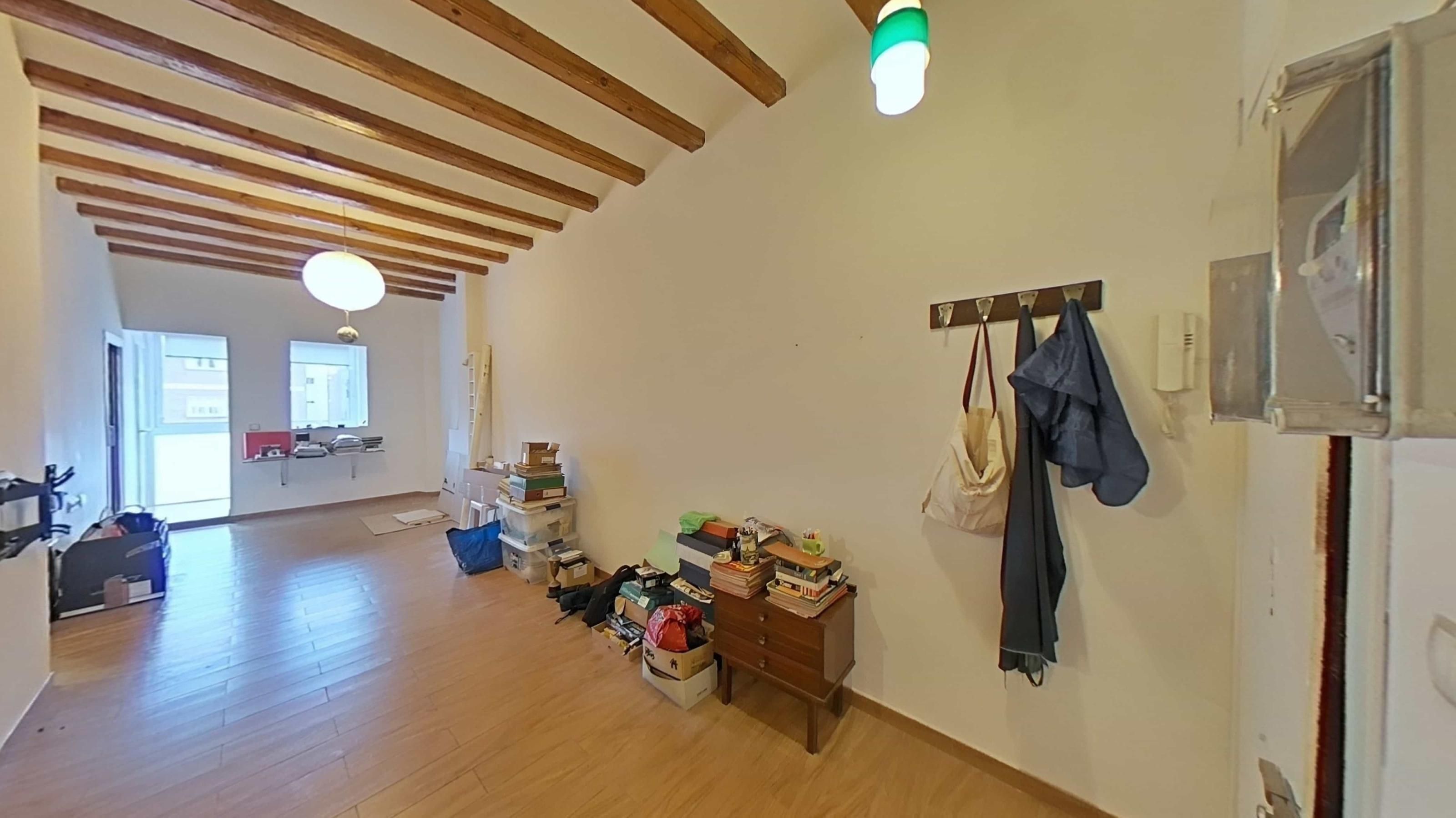 Flat for sale in  Barcelona Capital  with Parquet flooring and Balcony