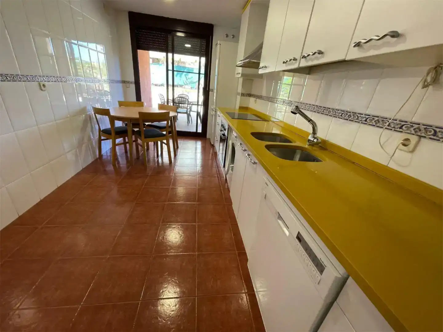 Cuina de Casa o xalet en venda en Toledo amb Aire condicionat, Jardí privat i Parquet