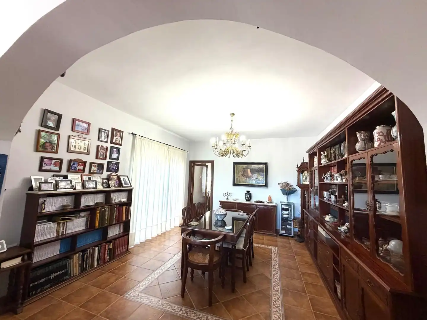 Sala d'estar de Casa o xalet en venda en Antequera amb Jardí privat, Terrassa i Traster