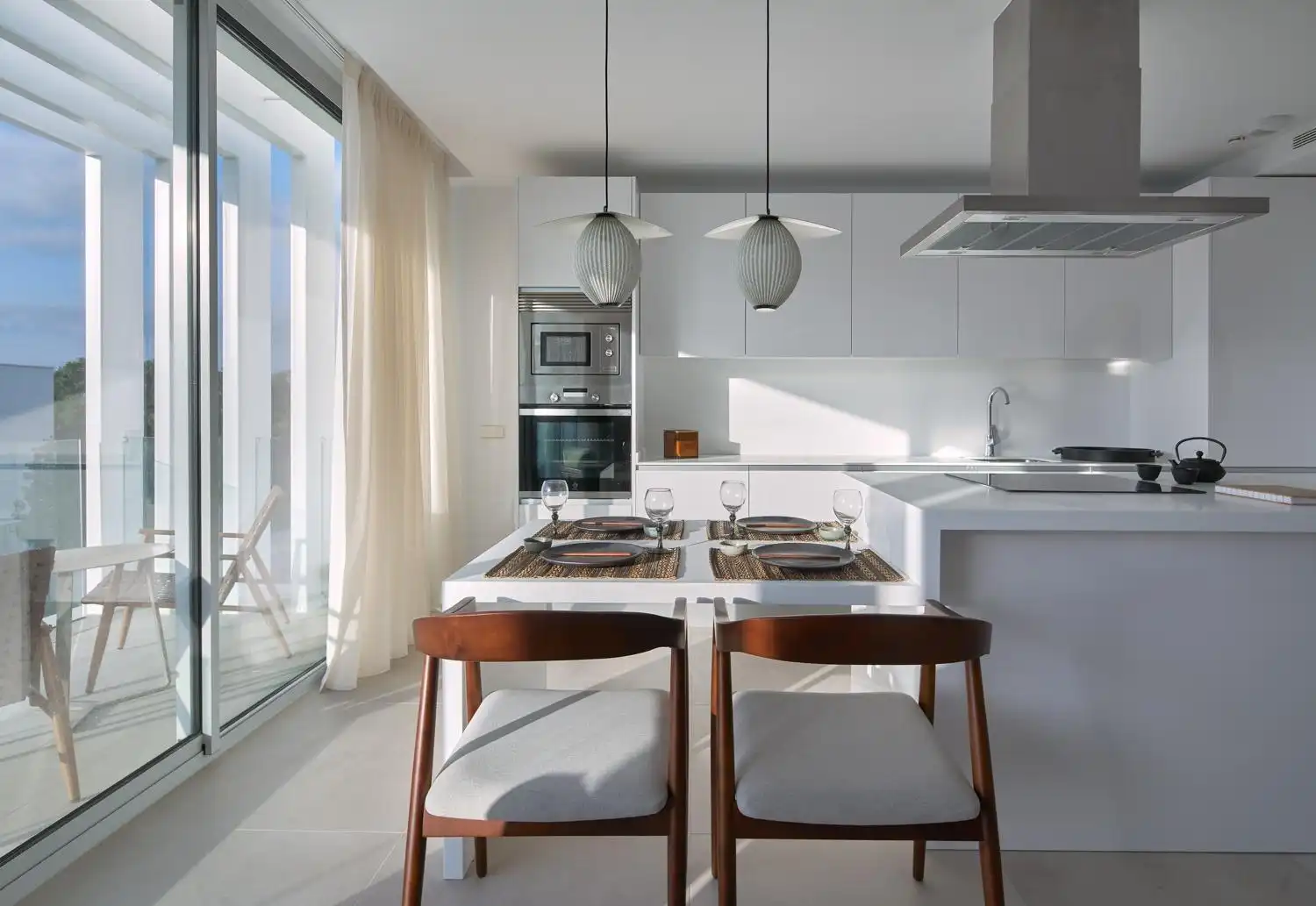 Cocina de Casa adosada en venta en Sotogrande con Calefacción, Terraza y Jacuzzi