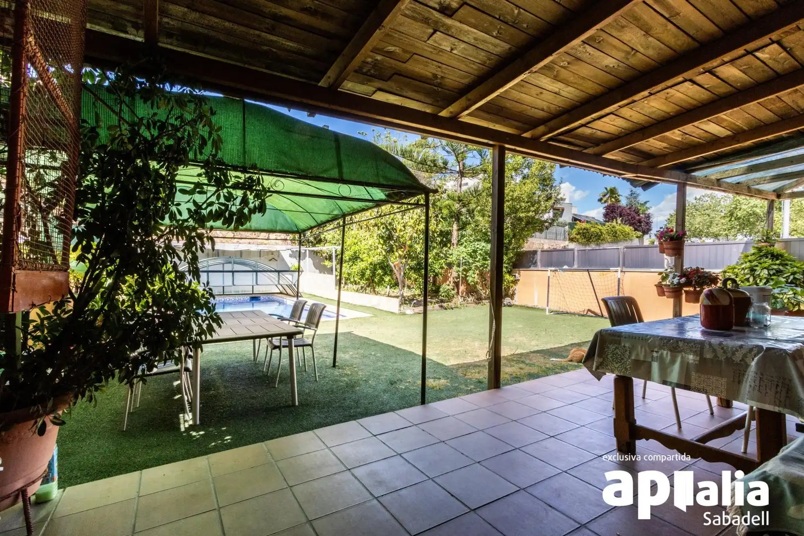 Terrassa de Casa o xalet en venda en Castellar del Vallès amb Aire condicionat, Calefacció i Jardí privat