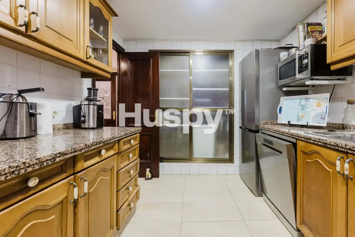 Flat for sale in Sevilla, Sevilla